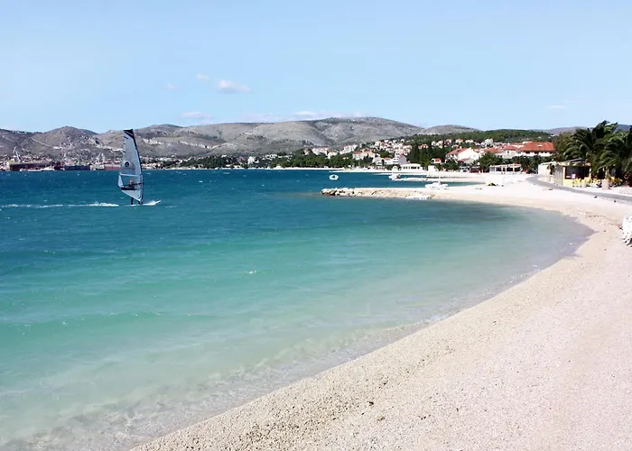 With Parking Space - 22505 Trogir